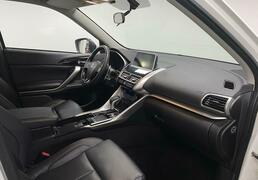 Mitsubishi Eclipse Cross 2019, 78 219 км, 1.5 л, 150 л.с., фото 3