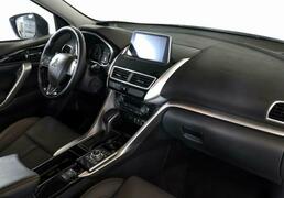 Mitsubishi Eclipse Cross 2022, 48 424 км, 1.5 л, 150 л.с., фото 3