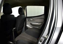 Mitsubishi L200 2017, 92 384 км, 2.4 л, 154 л.с., фото 2