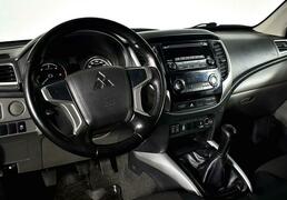 Mitsubishi L200 2017, 92 384 км, 2.4 л, 154 л.с., фото 1