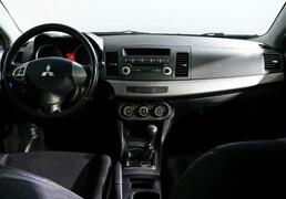 Mitsubishi Lancer 2011, 158 475 км, 1.5 л, 109 л.с., фото 3