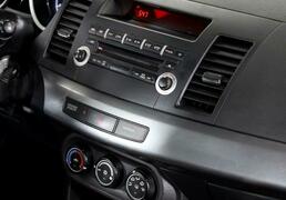 Mitsubishi Lancer 2011, 151 243 км, 1.8 л, 140 л.с., фото 4