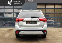 Mitsubishi Outlander 2019, 81 000 км, 2.0 л, 146 л.с., фото 4