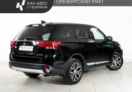 Mitsubishi Outlander 2018, 138 438 км, 2.0 л, 146 л.с., фото 3