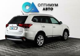 Mitsubishi Outlander 2015, 119 524 км, 2.4 л, 167 л.с., фото 2
