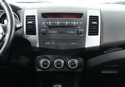 Mitsubishi Outlander 2010, 161 427 км, 2.0 л, 147 л.с., фото 3