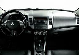 Mitsubishi Outlander 2012, 148 457 км, 2.4 л, 170 л.с., фото 2