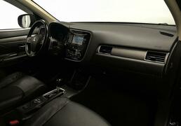 Mitsubishi Outlander 2014, 122 475 км, 2.4 л, 167 л.с., фото 3
