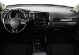 Mitsubishi Outlander 2018, 81 692 км, 2.0 л, 146 л.с., фото 2