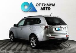 Mitsubishi Outlander 2014, 127 458 км, 2.4 л, 167 л.с., фото 4