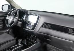 Mitsubishi Outlander 2019, 74 672 км, 2.0 л, 146 л.с., фото 1
