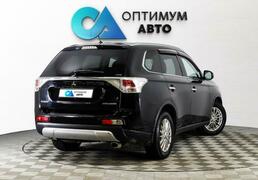 Mitsubishi Outlander 2014, 126 745 км, 2.0 л, 146 л.с., фото 4