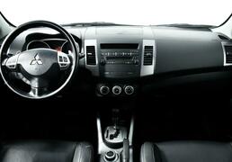 Mitsubishi Outlander 2008, 189 894 км, 2.4 л, 170 л.с., фото 4