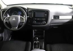 Mitsubishi Outlander 2014, 128 457 км, 2.0 л, 146 л.с., фото 3