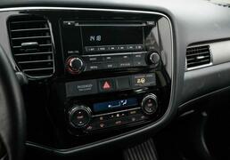 Mitsubishi Outlander 2016, 108 452 км, 2.0 л, 146 л.с., фото 4