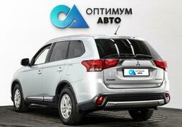 Mitsubishi Outlander 2016, 108 452 км, 2.0 л, 146 л.с., фото 3