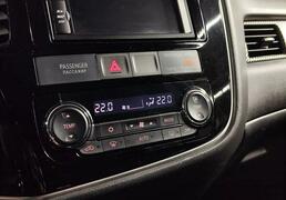 Mitsubishi Outlander 2015, 116 458 км, 2.0 л, 146 л.с., фото 2