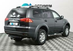 Mitsubishi Pajero Sport 2012, 141 245 км, 2.5 л, 178 л.с., фото 4