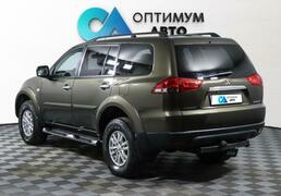 Mitsubishi Pajero Sport 2013, 138 523 км, 2.5 л, 178 л.с., фото 1