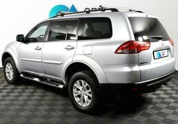 Mitsubishi Pajero Sport 2013, 137 459 км, 2.5 л, 178 л.с., фото 1