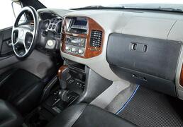 Mitsubishi Pajero 2006, 207 452 км, 3.2 л, 160 л.с., фото 2