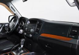 Mitsubishi Pajero 2008, 188 149 км, 3.2 л, 200 л.с., фото 1