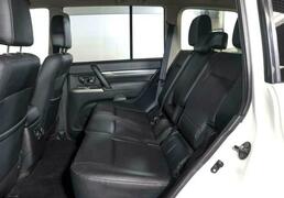 Mitsubishi Pajero 2014, 123 215 км, 3.0 л, 178 л.с., фото 2