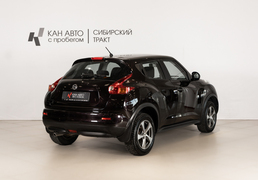 Nissan Juke 2013, 108 600 км, 1.6 л, 117 л.с., фото 3