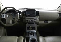 Nissan Pathfinder 2007, 192 659 км, 2.5 л, 174 л.с., фото 4