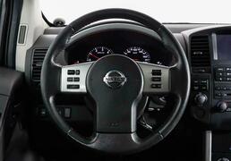 Nissan Pathfinder 2013, 131 569 км, 2.5 л, 190 л.с., фото 4