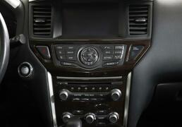 Nissan Pathfinder 2016, 109 206 км, 3.5 л, 249 л.с., фото 2