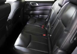Nissan Pathfinder 2016, 109 206 км, 3.5 л, 249 л.с., фото 1