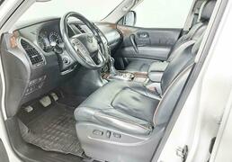 Nissan Patrol 2010, 163 646 км, 5.6 л, 405 л.с., фото 4
