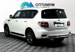 Nissan Patrol 2014, 125 164 км, 5.6 л, 405 л.с., фото 2