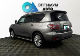 Nissan Patrol 2011, 156 386 км, 5.6 л, 405 л.с., фото 2
