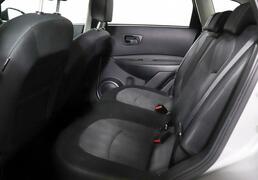Nissan Qashqai 2010, 160 478 км, 2.0 л, 141 л.с., фото 2