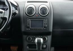 Nissan Qashqai 2010, 168 769 км, 2.0 л, 141 л.с., фото 1