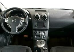 Nissan Qashqai 2013, 131 459 км, 2.0 л, 141 л.с., фото 4