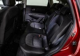 Nissan Qashqai 2013, 139 448 км, 2.0 л, 141 л.с., фото 2