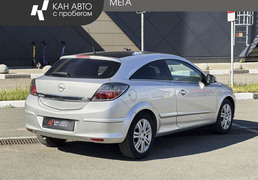 Opel Astra 2010, 203 215 км, 1.6 л, 116 л.с., фото 2