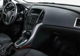 Opel Astra 2013, 131 856 км, 1.4 л, 140 л.с., фото 4