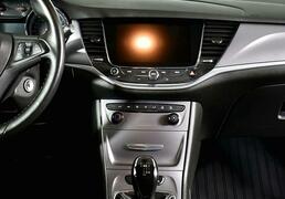 Opel Astra 2016, 109 994 км, 1.6 л, 110 л.с., фото 3