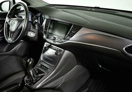 Opel Astra 2016, 109 994 км, 1.6 л, 110 л.с., фото 2