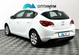 Opel Astra 2014, 122 479 км, 1.4 л, 140 л.с., фото 3
