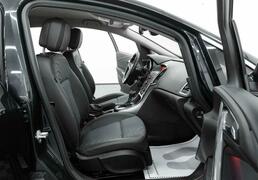 Opel Astra 2013, 139 487 км, 1.6 л, 115 л.с., фото 4