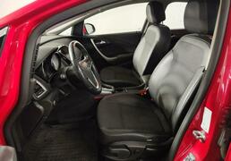 Opel Astra 2012, 144 687 км, 1.6 л, 115 л.с., фото 4