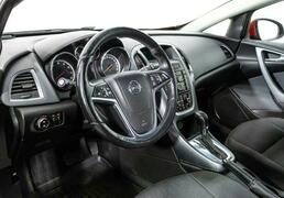 Opel Astra 2013, 132 749 км, 1.4 л, 140 л.с., фото 1