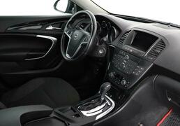 Opel Insignia 2010, 161 478 км, 2.0 л, 220 л.с., фото 3