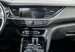 Opel Insignia 2017, 92 547 км, 1.5 л, 165 л.с., фото 1