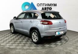 Peugeot 4008 2012, 141 256 км, 2.0 л, 150 л.с., фото 3